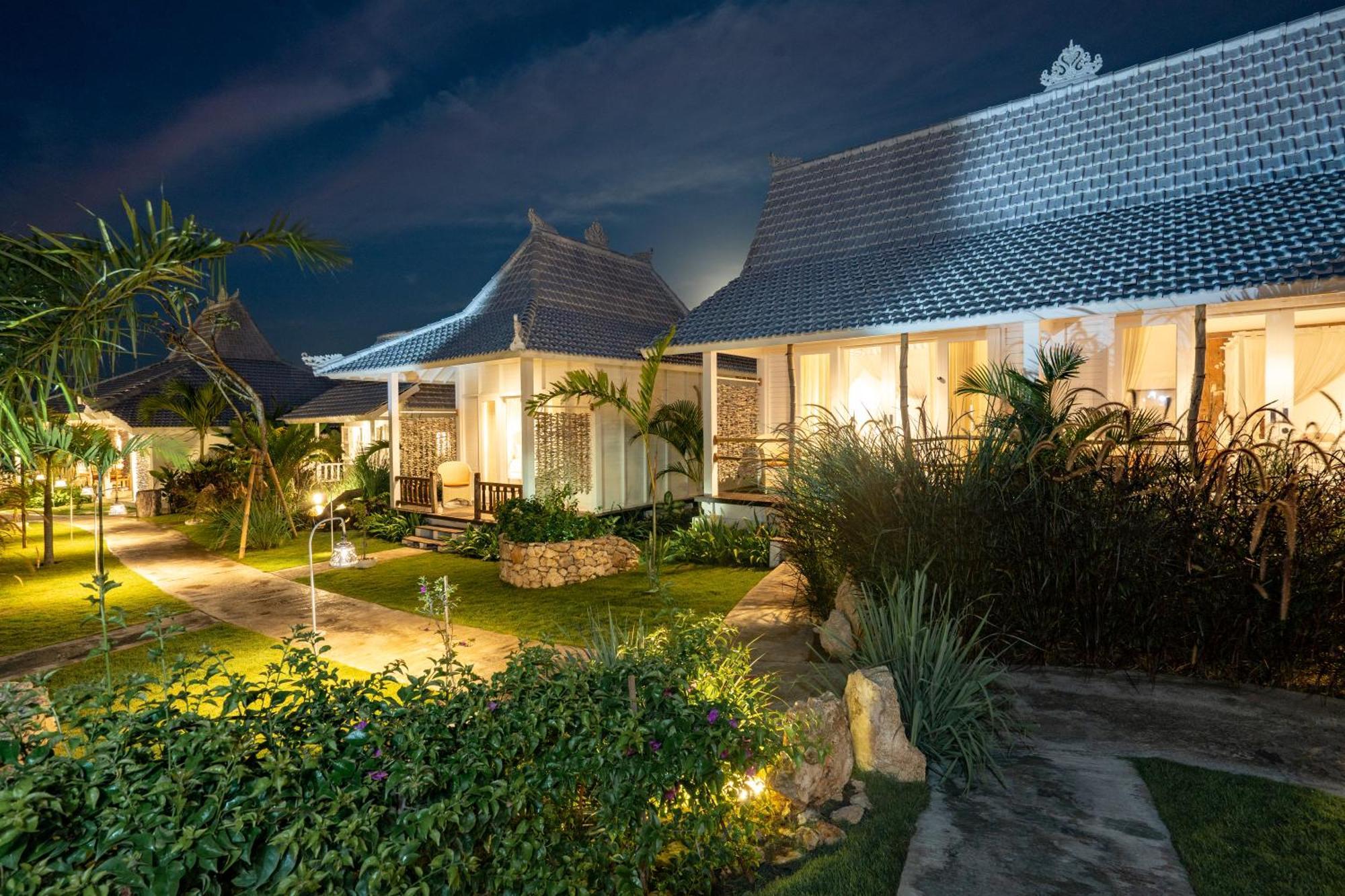 Paus Putih Hotel 누사 렘봉안 외부 사진