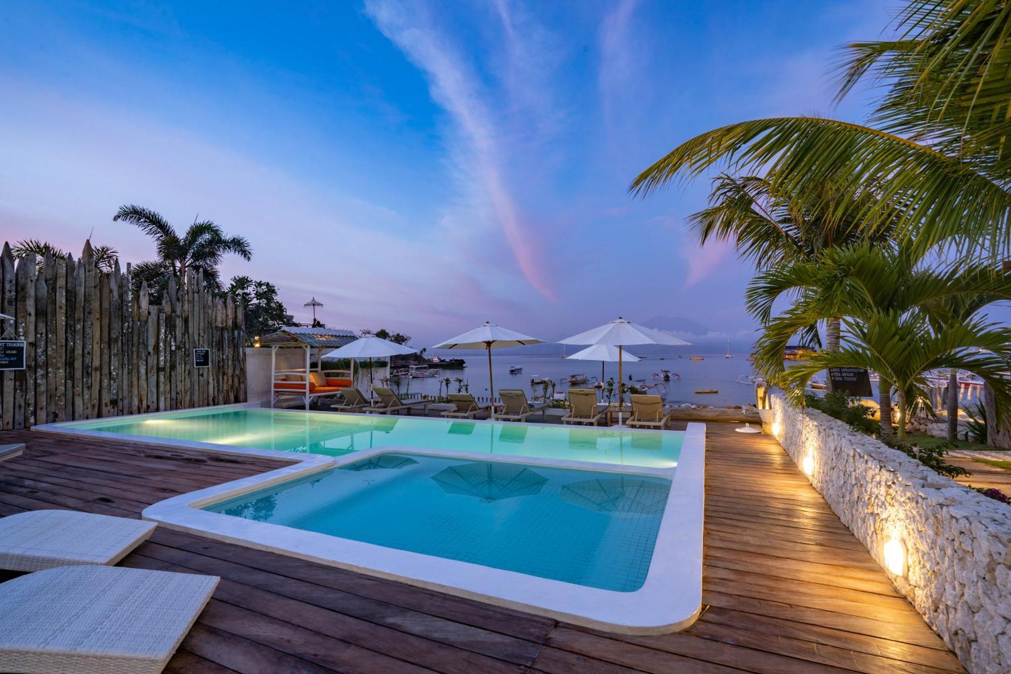 Paus Putih Hotel 누사 렘봉안 외부 사진